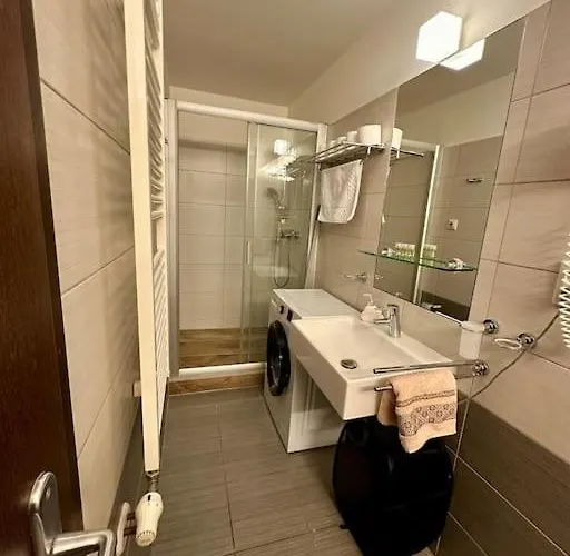 Priamo Na Hlavnej Ulici Kassa